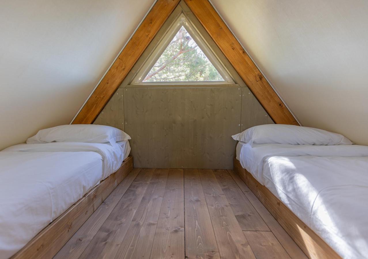 Glamping Gli Etruschi Hotel ปีออมบีโน ภายนอก รูปภาพ
