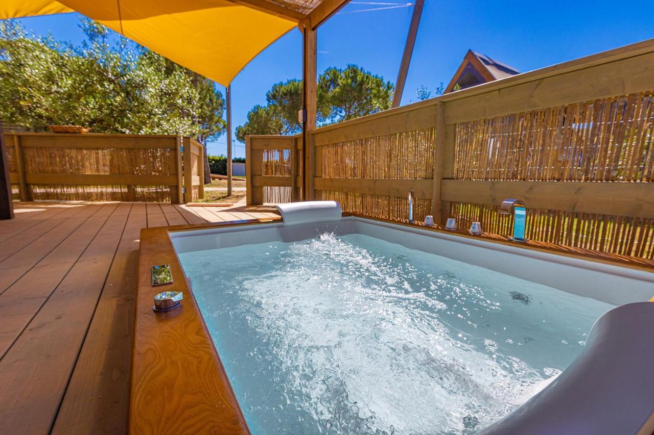 Glamping Gli Etruschi Hotel ปีออมบีโน ภายนอก รูปภาพ